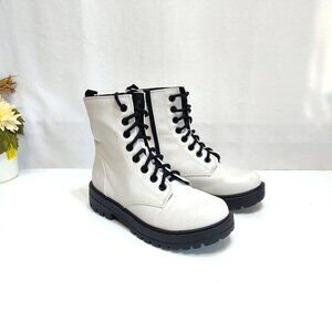 UNR8ED Combat Lug Boots White Faux Leather WMNS 10M Lace-Up & Zipper Closure VGC